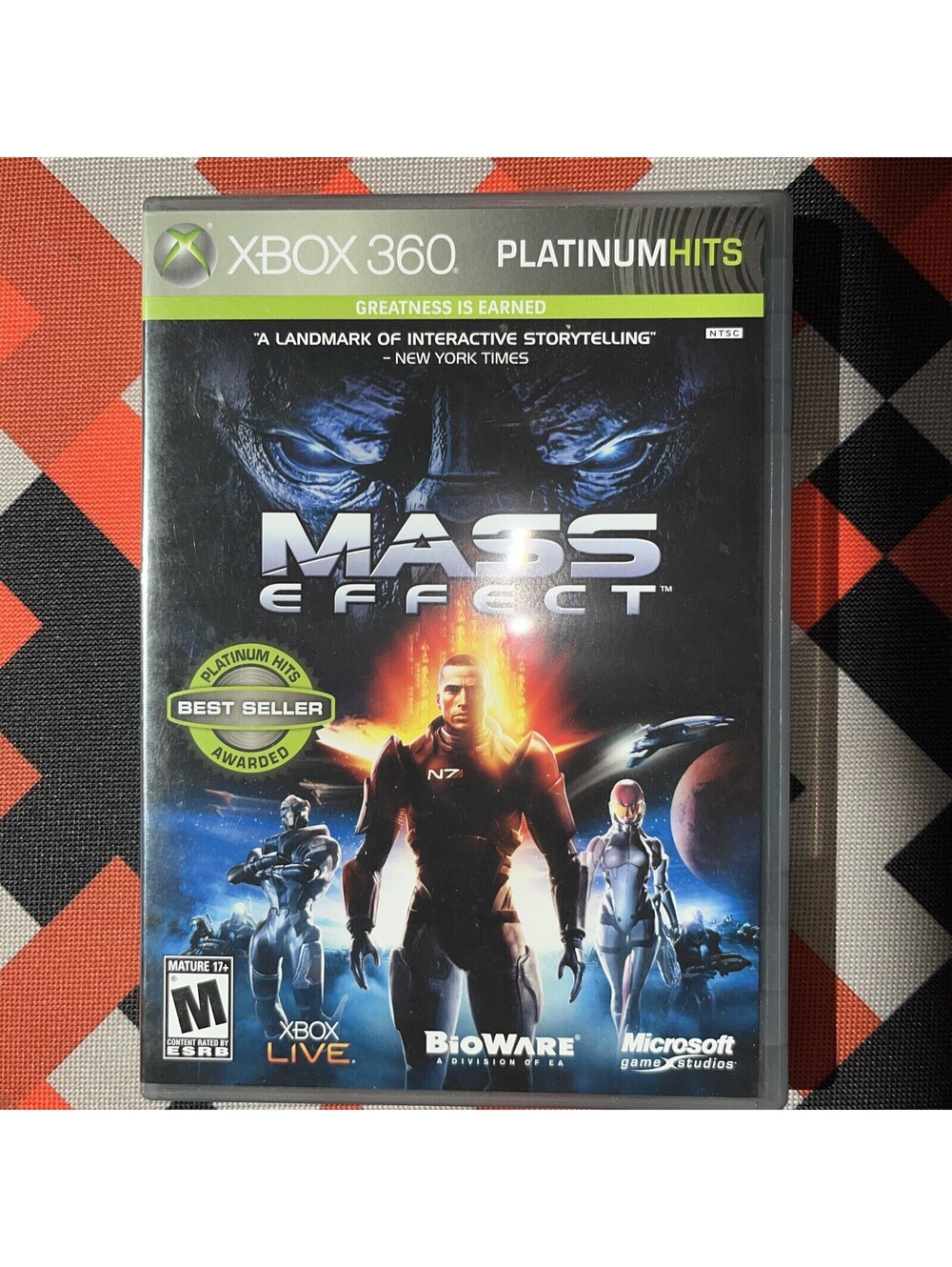 Mass Effect -- Platinum Hits (Microsoft Xbox 360, 2009) No Manual. New Case. ￼